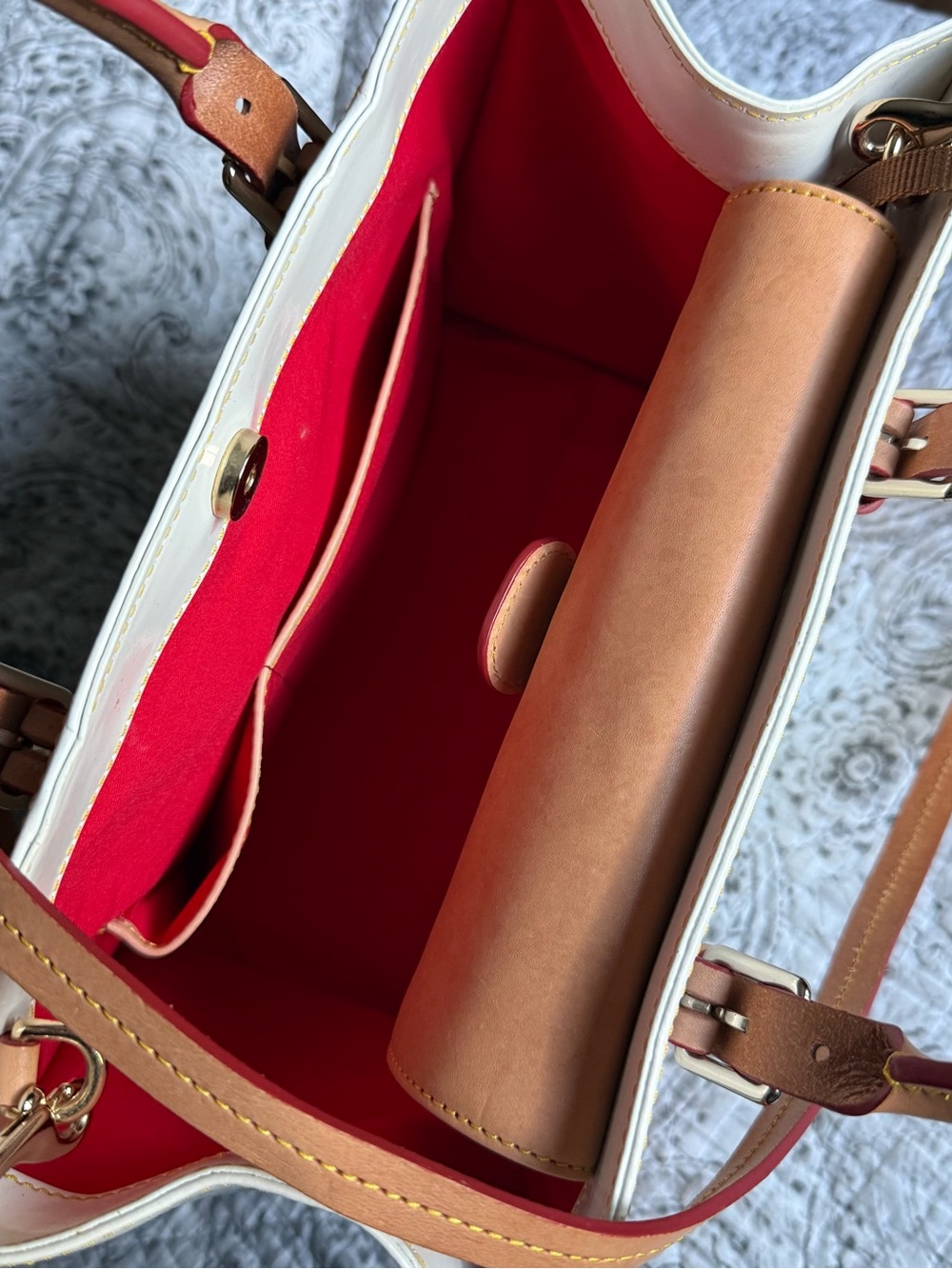 Dooney & Bourke Satchel - Picture 6 of 15